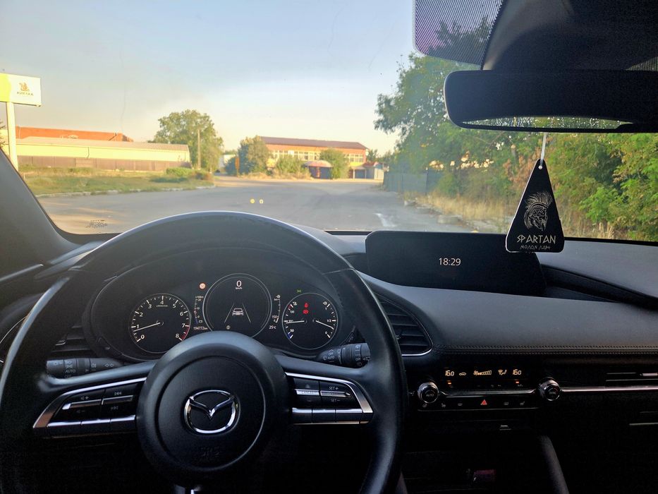 Vând Mazda 3 SKYACTIV-G 2019