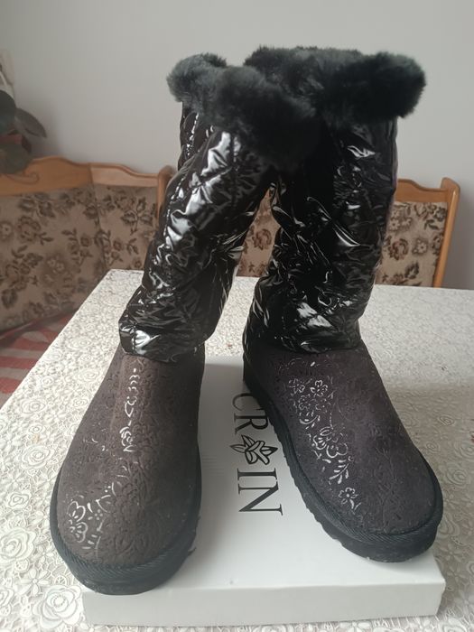 Cizmulițe îmblănite tip Ugg