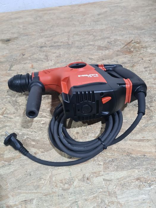 Rotopercutor SDS Plus Hilti TE 30 AVR
