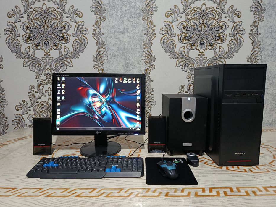 Kompyuter damashniy arzon sotiladi. Komplekt