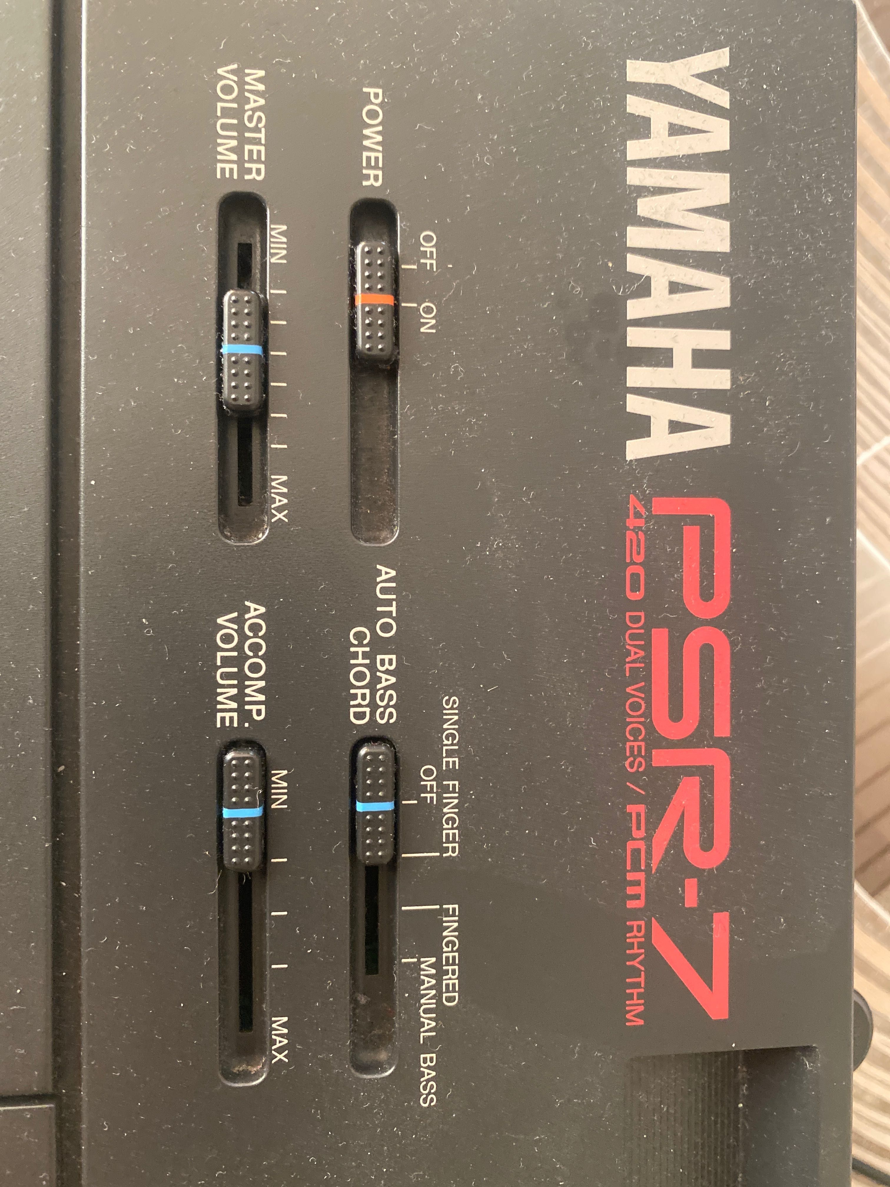 Йоника Yamaha psr-7 420dual voices