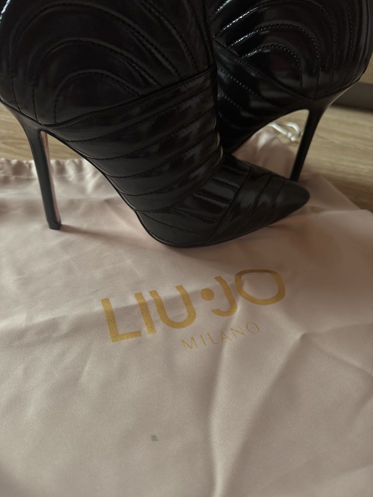 Оригинални боти на ток Liu Jo Milano