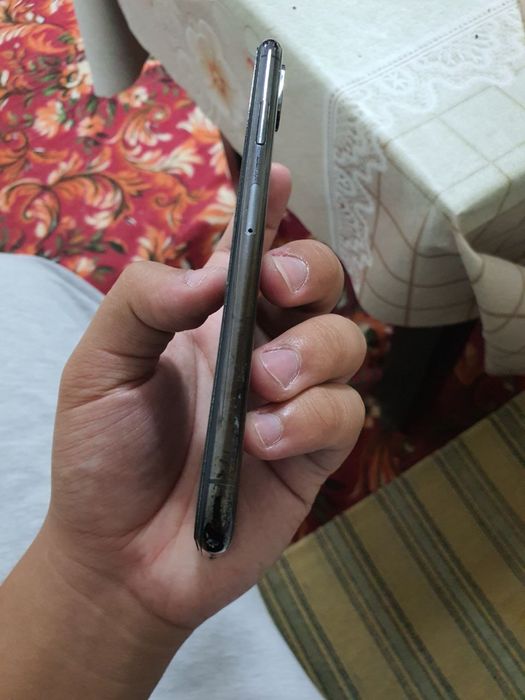 Айфон Xs Max с гарантиее