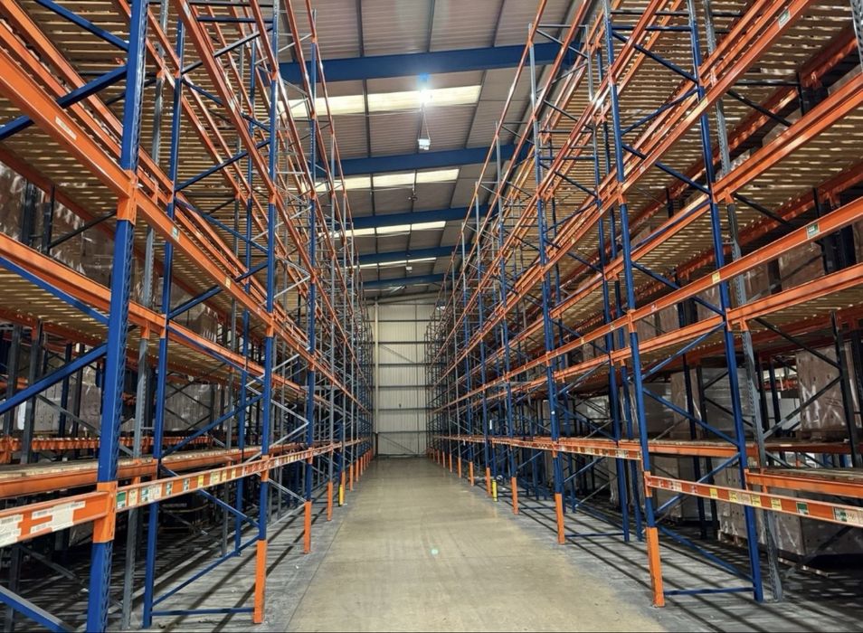 Rafturi metalice industriale