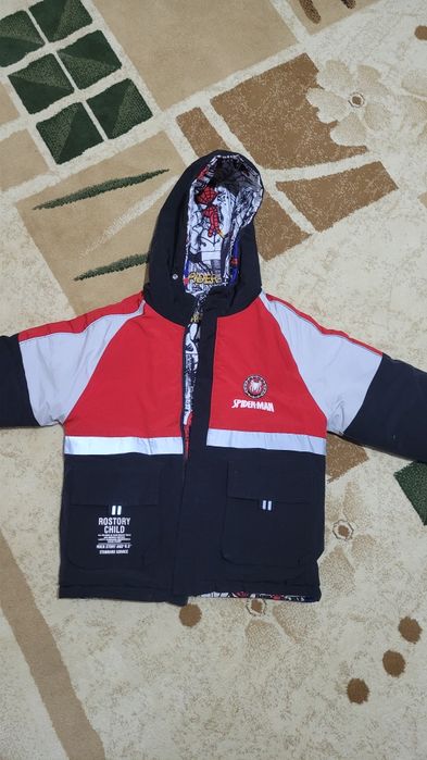 Продаётся куртка двусторонняя