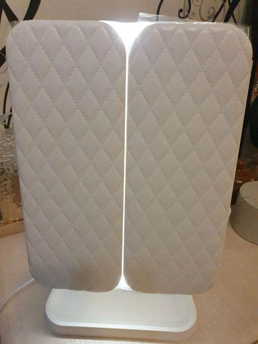 Зеркало настольное для макияжа с подсветкой косметическое USB