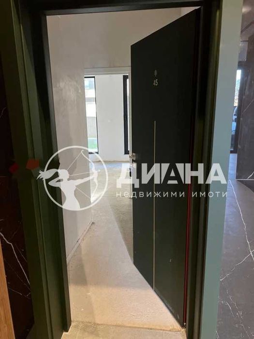 Продава се Тристаен апартамент в Пловдив, Каменица 2 - 117 кв.м за 1411 €/кв.м - Снимка #6