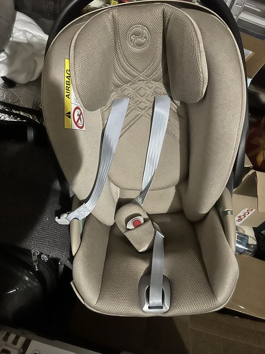 Стол за кола / новородено сайбекс cybex cloud t