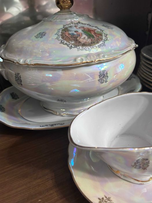 Продам столовый сервиз на 6 персон Мадонна ГДР