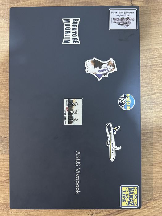Asus Vivobook Core i3