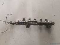 Rampa injectoare FORD FOCUS II (DA_, HCP, DP) [ 2004 - 2013 ] TDCi (G8DA, G8DB, G8DD, G8DE, G8DF) 80KW|109HP OEM 965459268