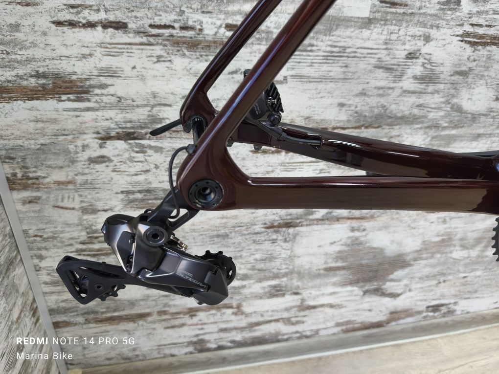 НОВ карбонов шосеен велосипед без капли Lapierre Xelius SL Ultegra Di2