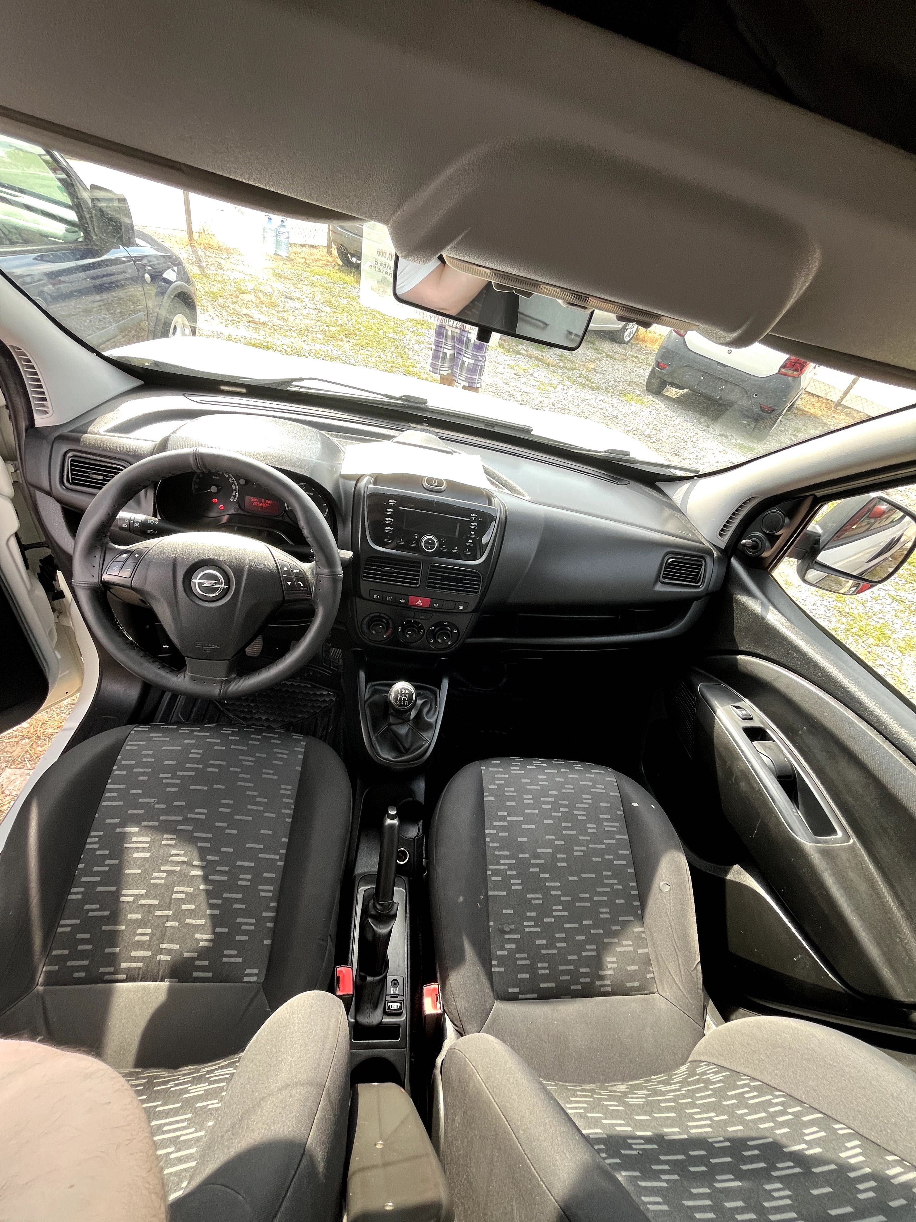 Opel Combo 1,3 90 кс