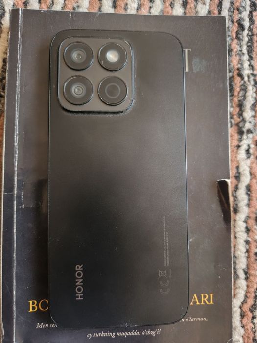 Honor X8s 100%kafolat aybi yoq 2 oy ishlatilgan