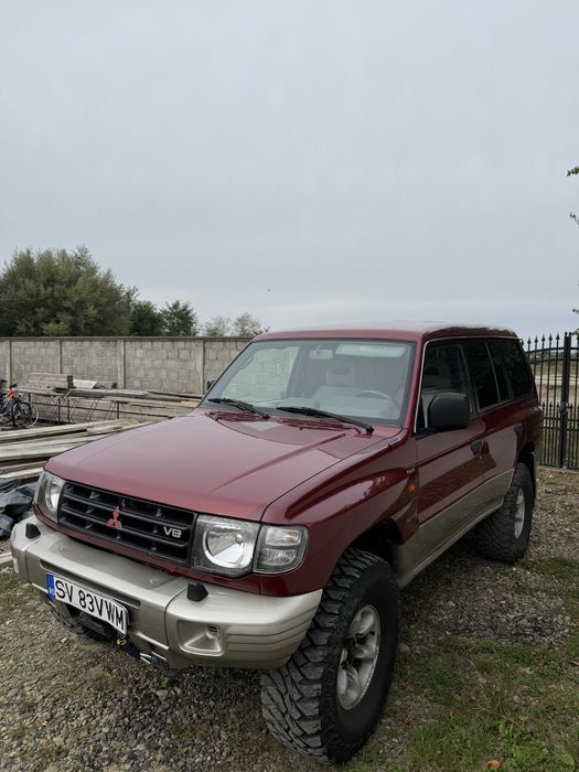 Mitsuhishi pajero 3000 V6 24 valve
