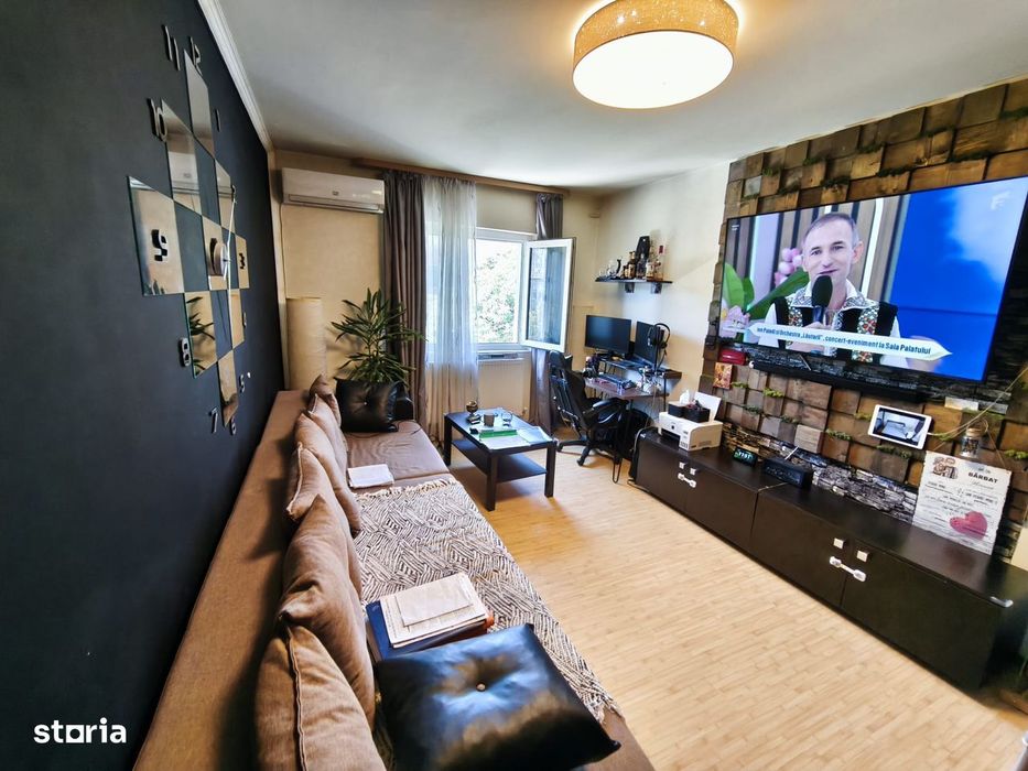 ROANDY-Apartament 3 camere cu centrala proprie - Republicii