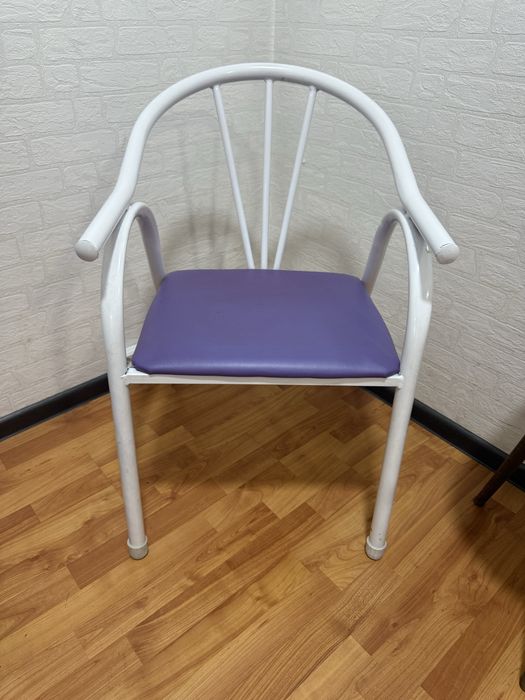 Продам стулья в отличном состоянии