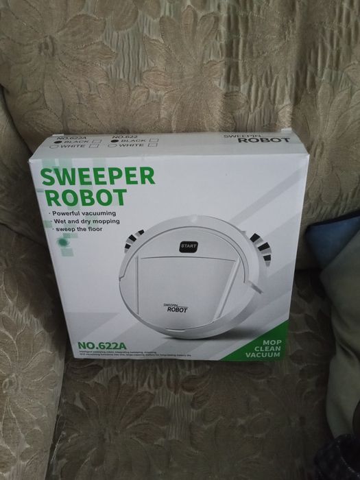 Продам робот пылесос