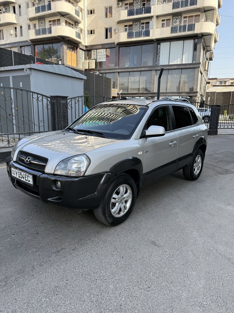 Hyundai Tucson 4wd 2008 yil