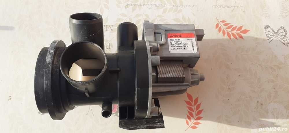 Pompa masina de spalat Indesit