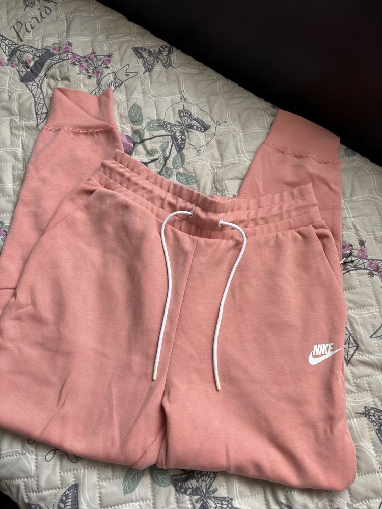 Спортен екип Nike дамски