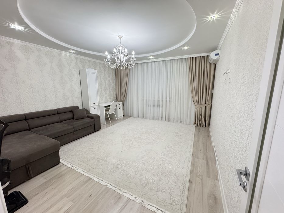 Продам двух комнатную квартиру.