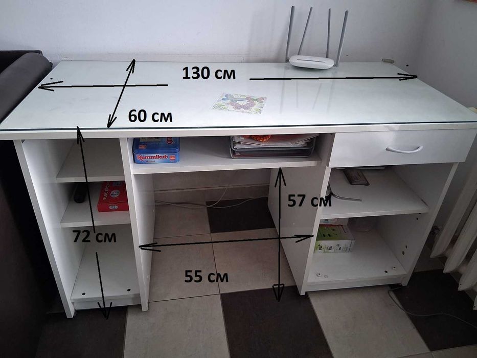 Бюро бяло 130 х 60 х 72