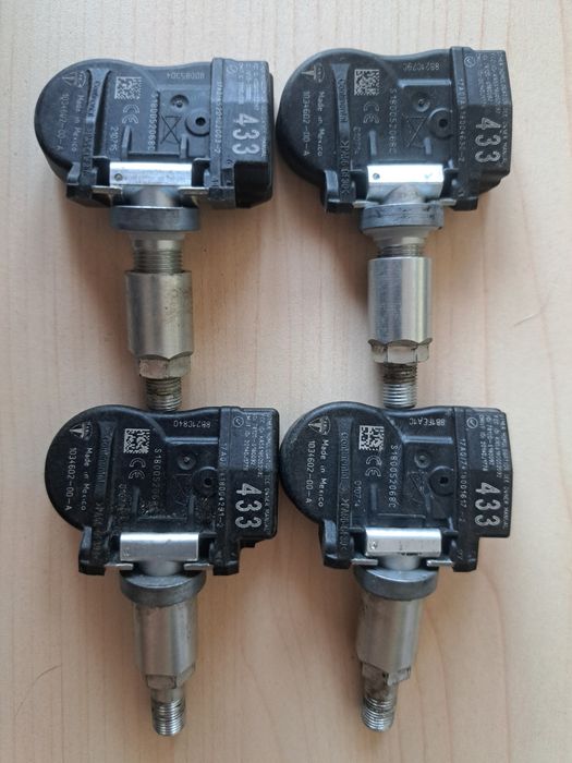 Senzori presiune roti TPMS original TESLA 103460200A