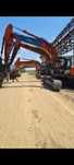 Inchiriem excavatoare demolari