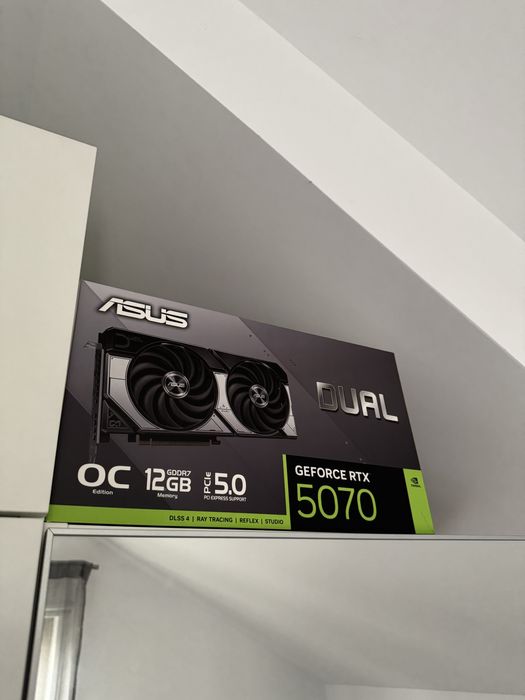 Pc Gaming Ryzen 7 7700X + RTX 5070