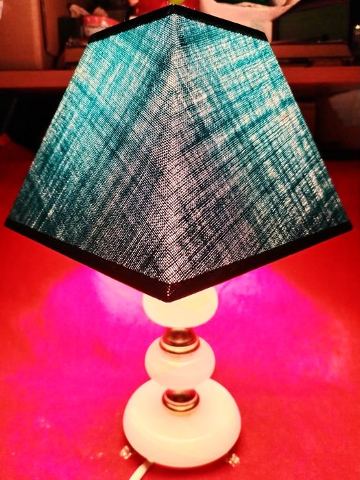 Veioze din onix și agat