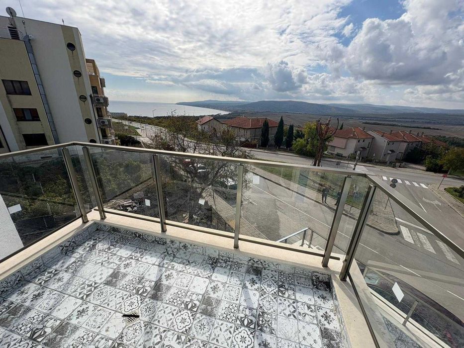 Продава се Двустаен апартамент в Варна, Център - 80 кв.м за 1300 €/кв.м - Снимка #5