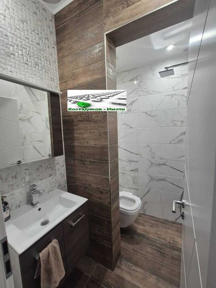 Дава се под наем Магазин в Пловдив, Каменица 2 - 200 кв.м за 2040 € - Снимка #3