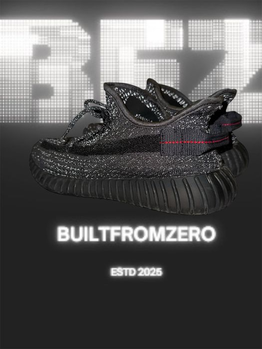 Yeezy 350 V2 BLACK