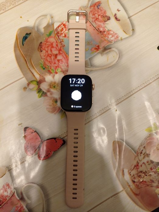 Часовник Huawei fit 3