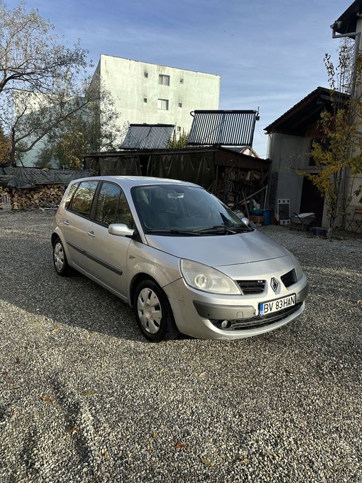 Vând Renault Scenic