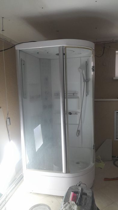 Продаётся душевой кабинка б у 50000