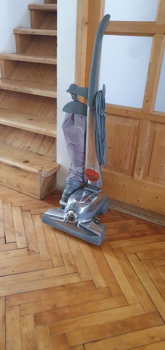 Aspirator  profesional cu sac Kirby Sentria