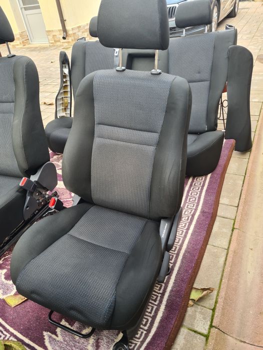 Interior, scaune toyota avensis t25