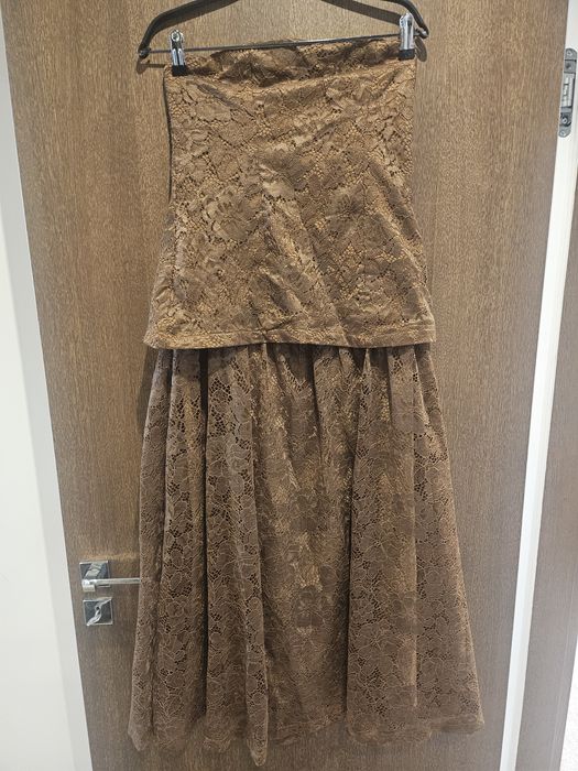 дангелена рокля кафява