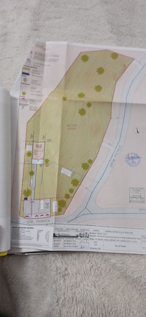 Teren intravilan cu tot cu avize și proiect A-frame