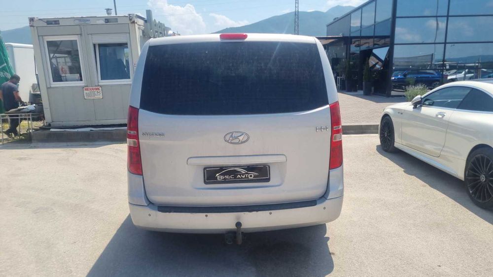 Hyundai H-1 2.5CRDI