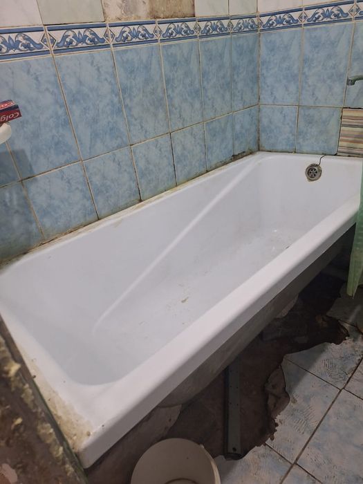 Продам ванну и умывальник