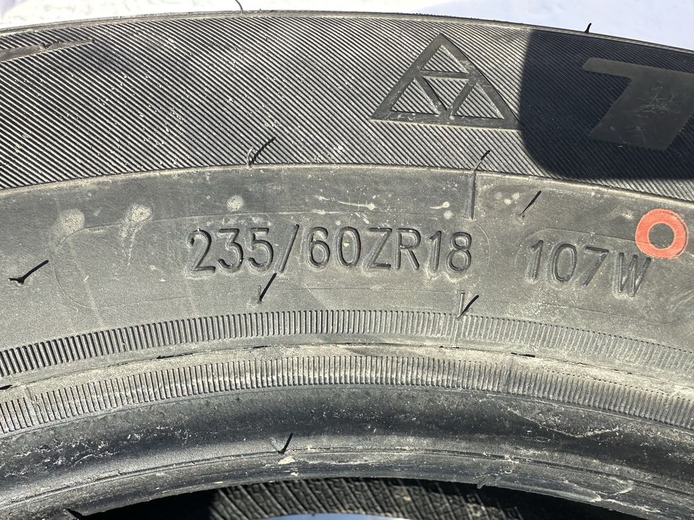 Шины летние 235/60 R18