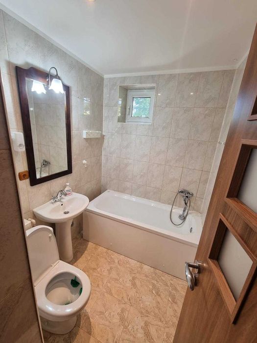 inchiriez apartament cu 2 camere