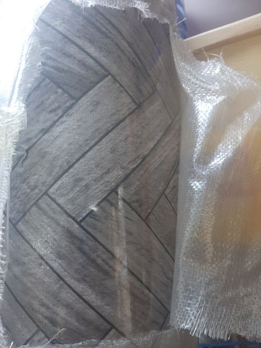 Linoleum Gri 2m lat- 20 m lung 1,2 gros- 40 m pătrați  curier factura