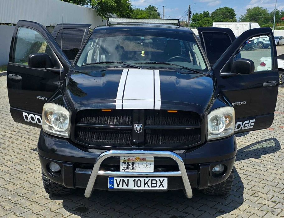 DODGE RAM 2500 5.7i+GPL Autoutilitara Posibilitate Rate Variante