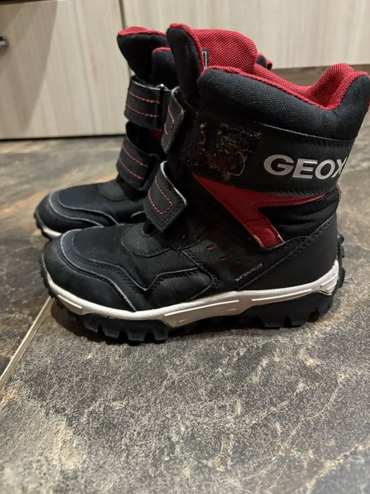 Детски апрески/ ботуши Geox 30 номер