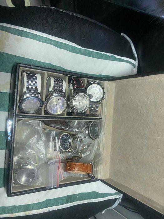 Продам лот из частей для часов Oris! Есть готовые !проекты