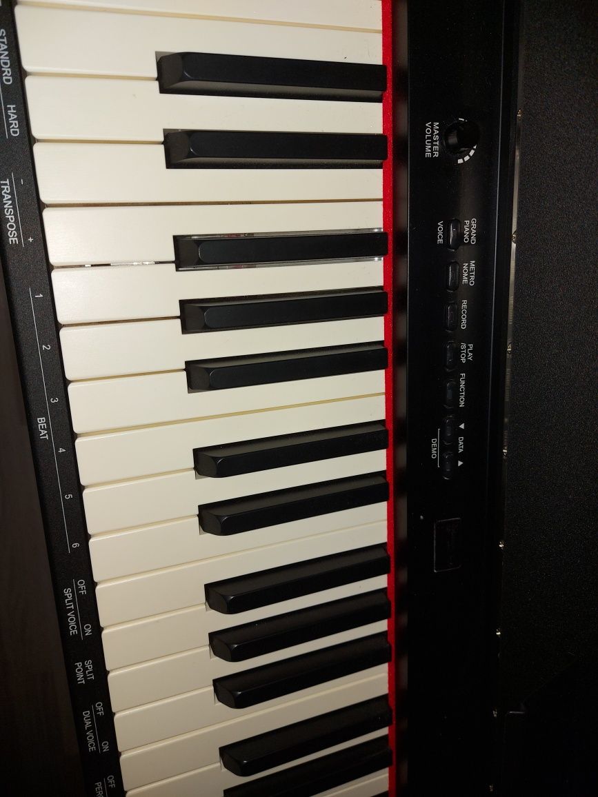 Продам Цифровое пианино NUX WK-310
